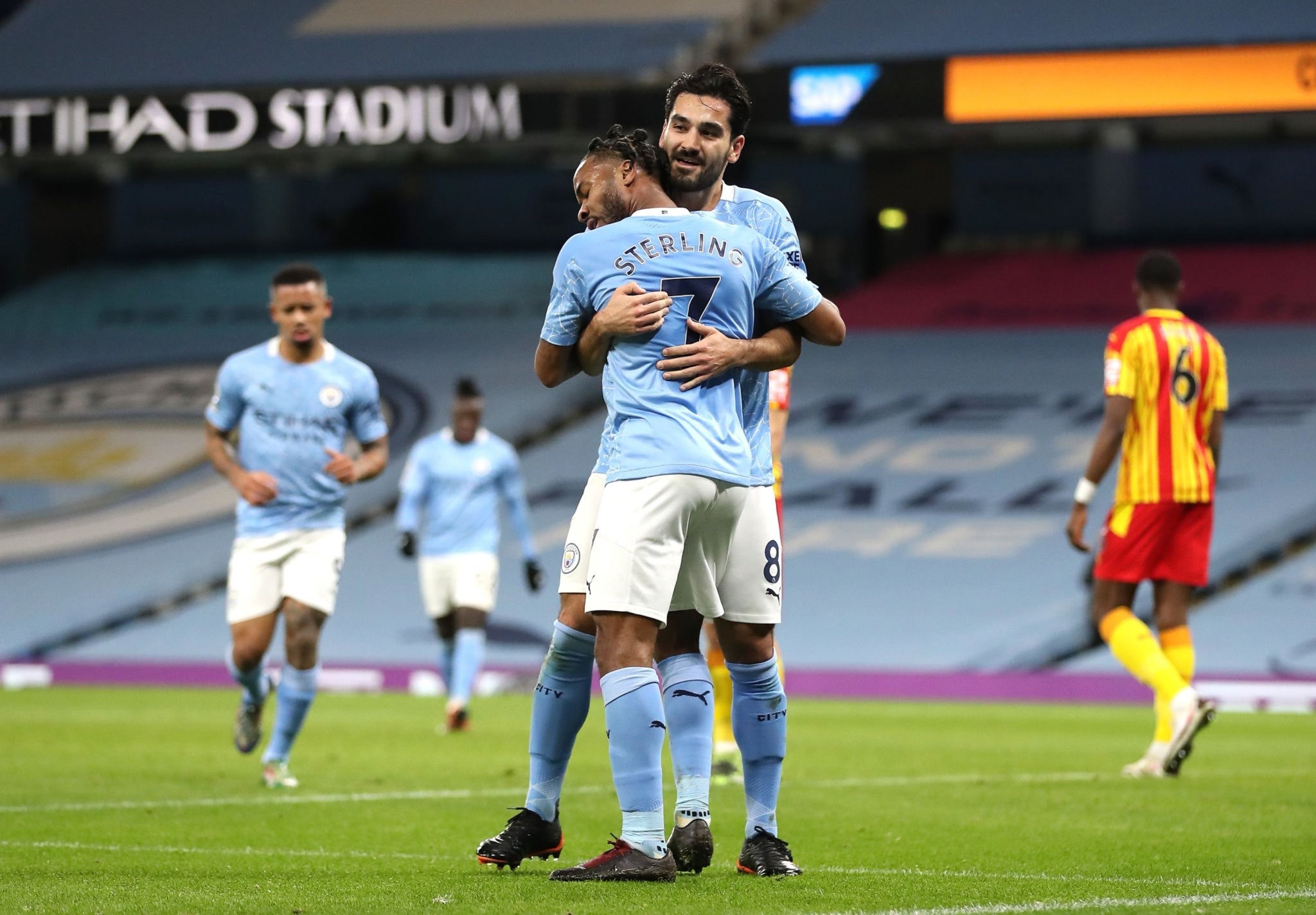 球员来增强 球员来增强